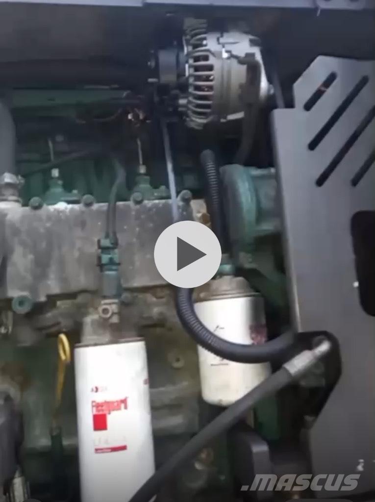 Volvo EW 140 B Lastik tekerli ekskavatörler