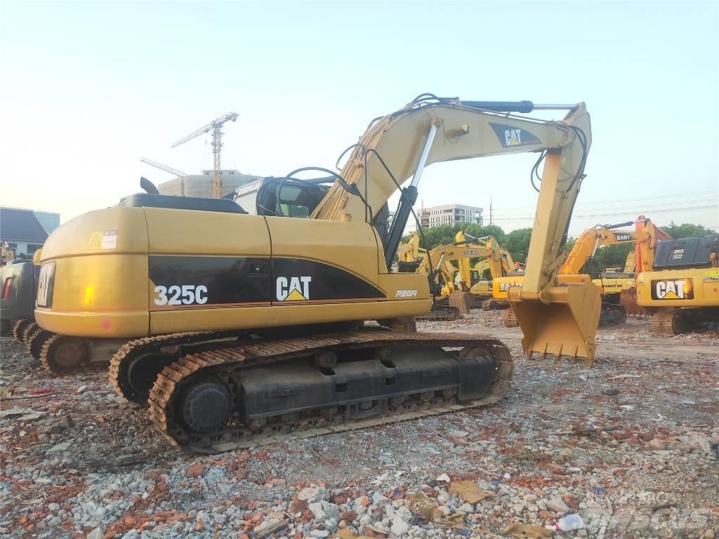 CAT 325 C Paletli ekskavatörler