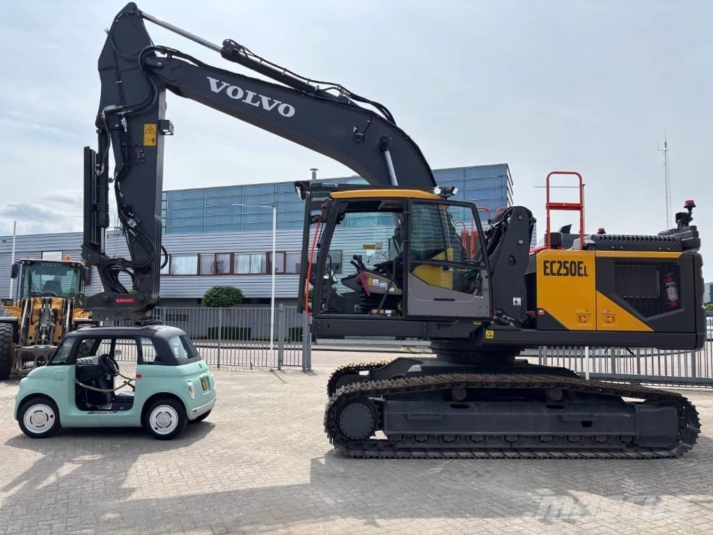 Volvo EC 250 EL Paletli ekskavatörler