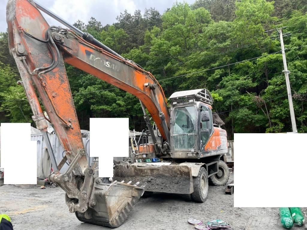 Doosan DX 210 W Lastik tekerli ekskavatörler