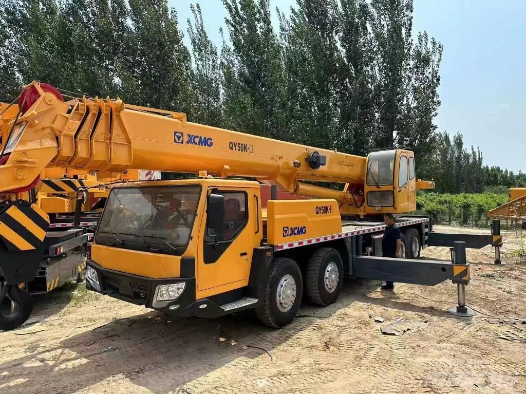 XCMG 50 Yol-Arazi Tipi Vinçler (AT)