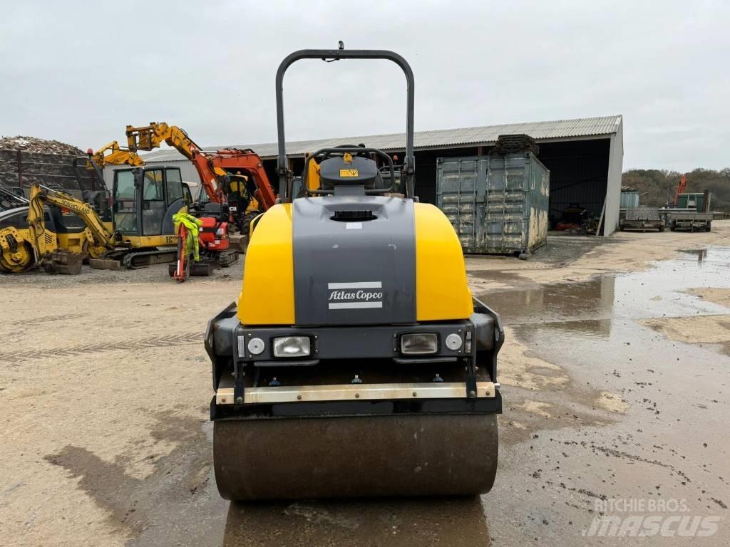 Dynapac CC 1200 Çift tamburlu silindirler