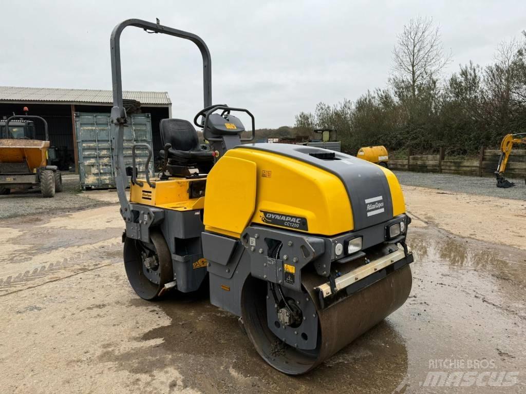 Dynapac CC 1200 Çift tamburlu silindirler