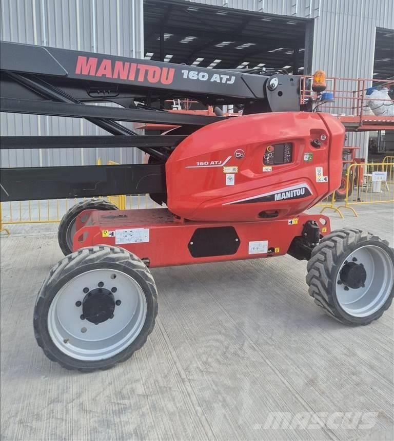 Manitou 160 ATJ Körüklü personel platformları