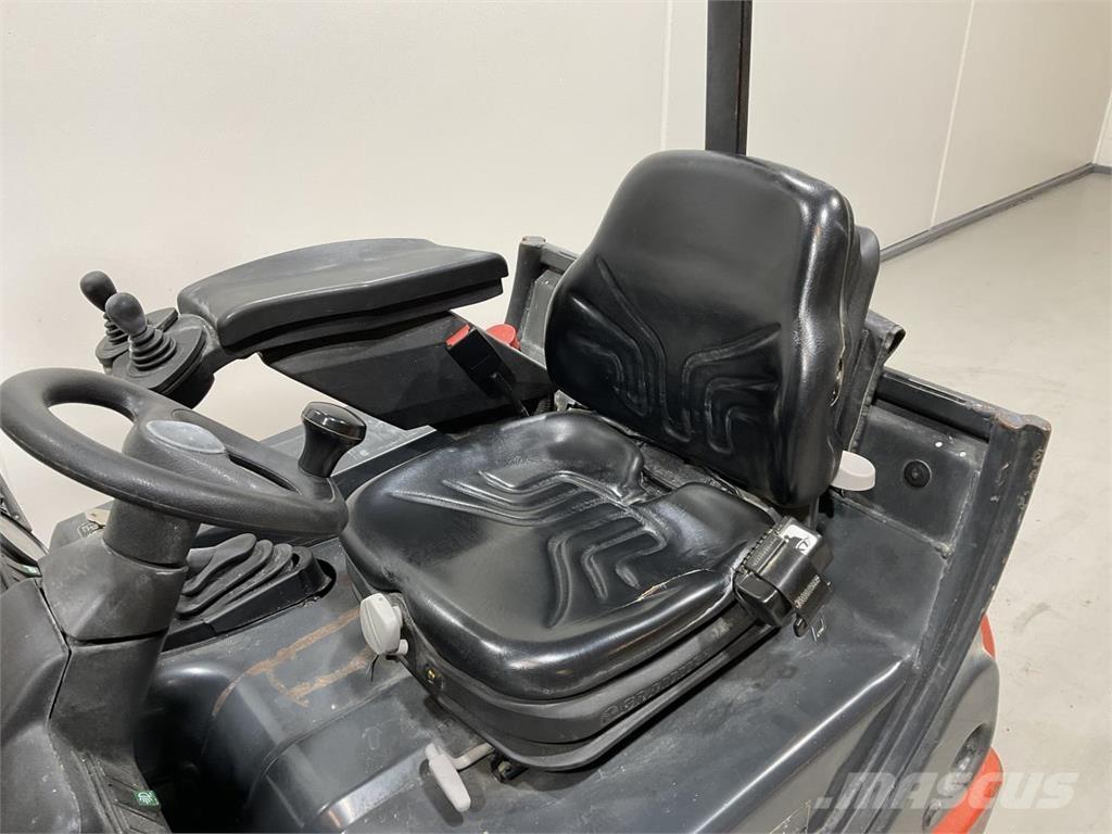 Linde E16C-02 Elektrikli forkliftler