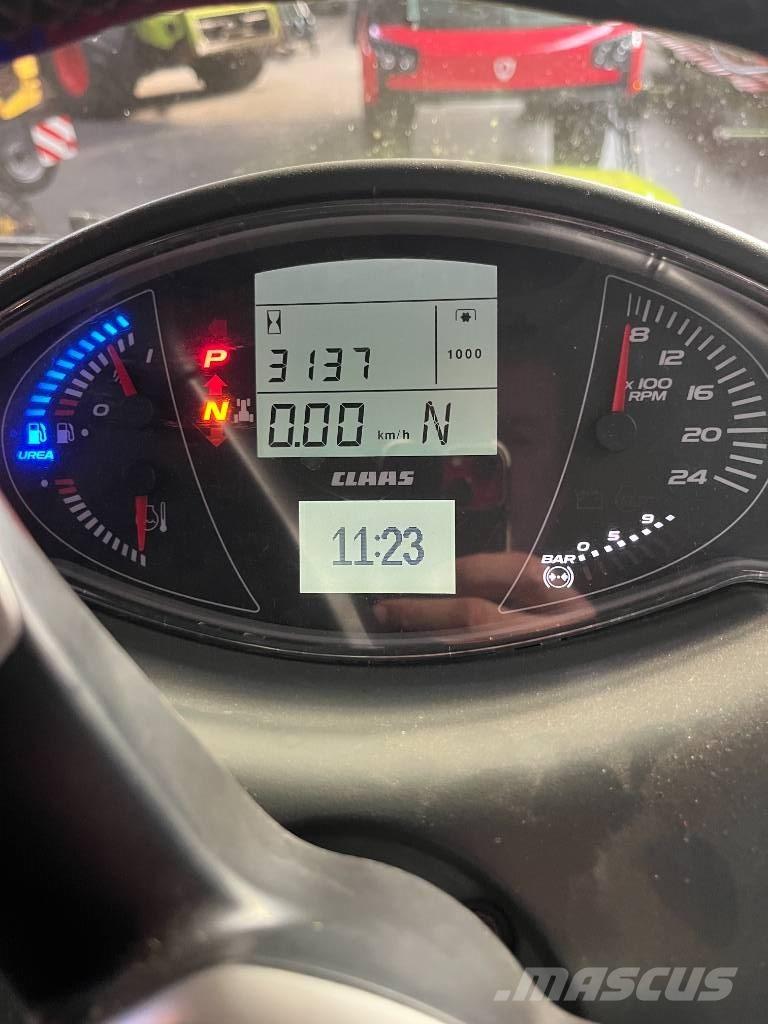 CLAAS AXION 960TT Traktörler