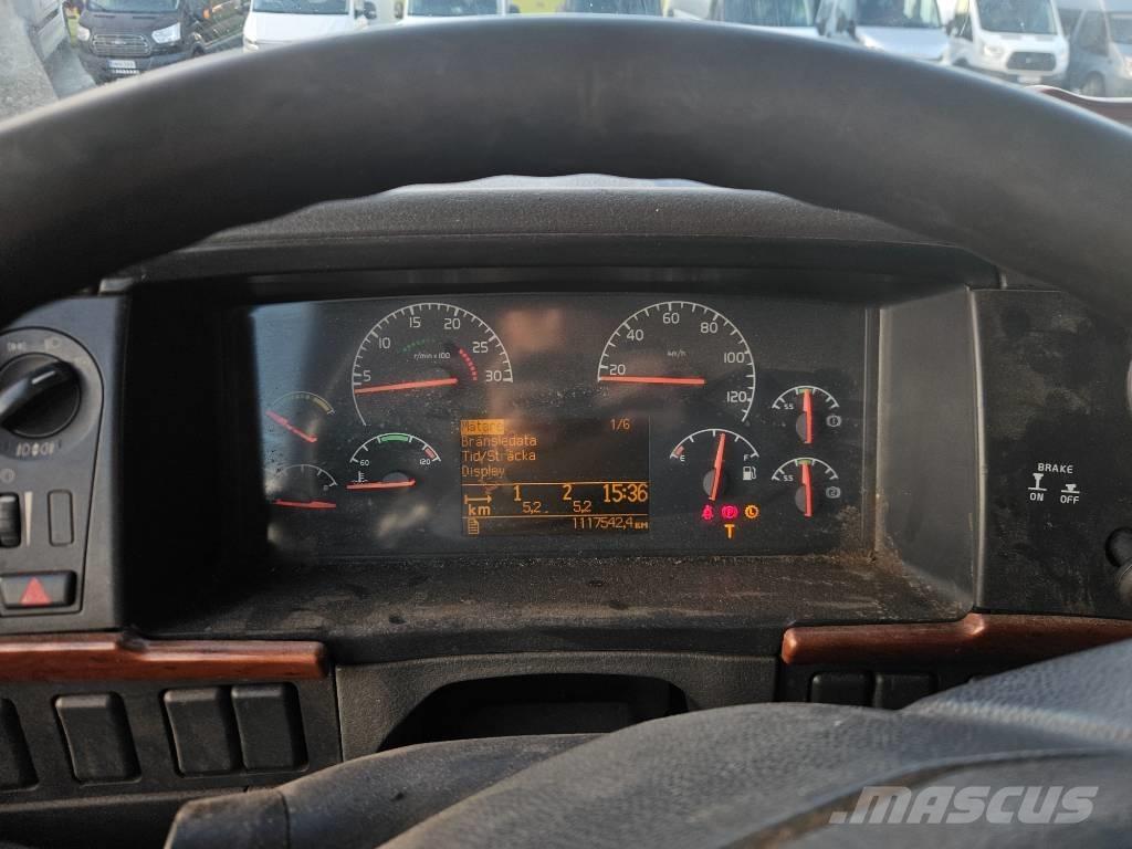 Volvo FH12 8x4 Orman makinesi taşıma kamyonları