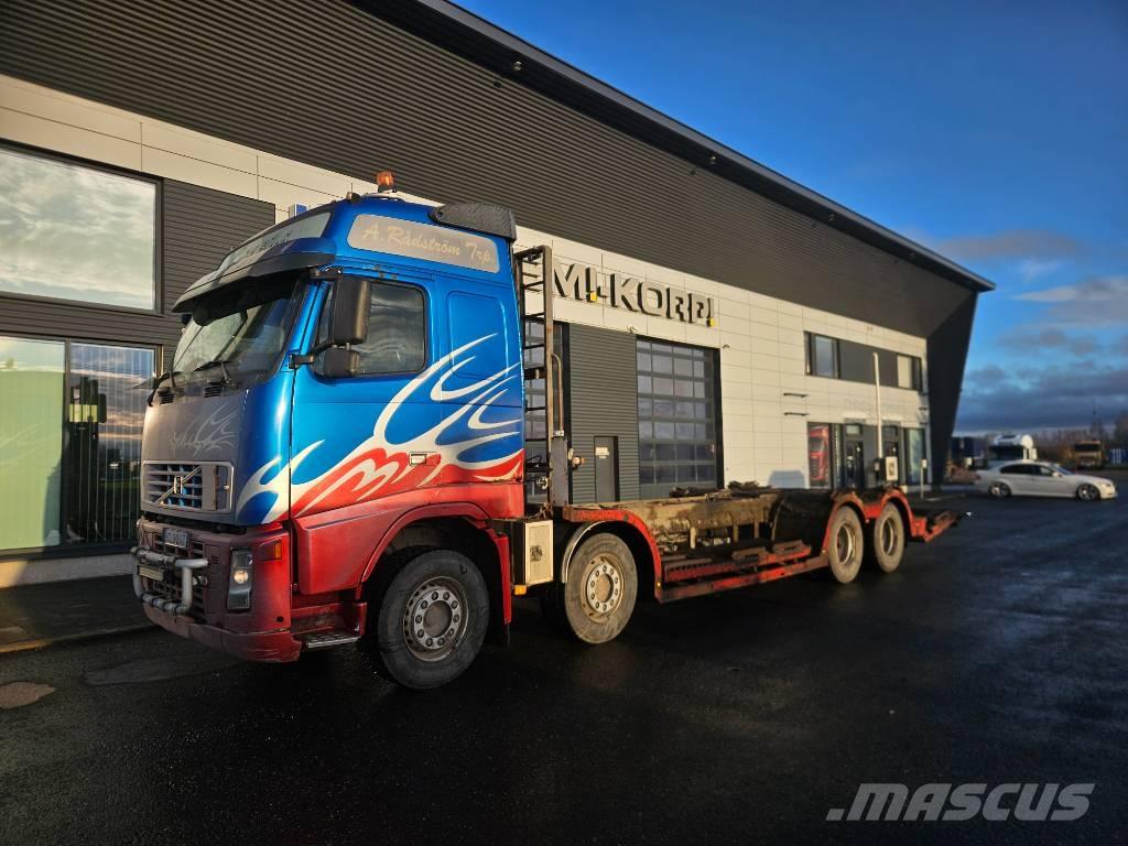 Volvo FH12 8x4 Orman makinesi taşıma kamyonları
