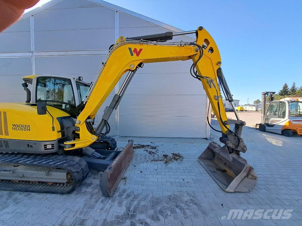 Wacker Neuson EZ 80 Paletli ekskavatörler