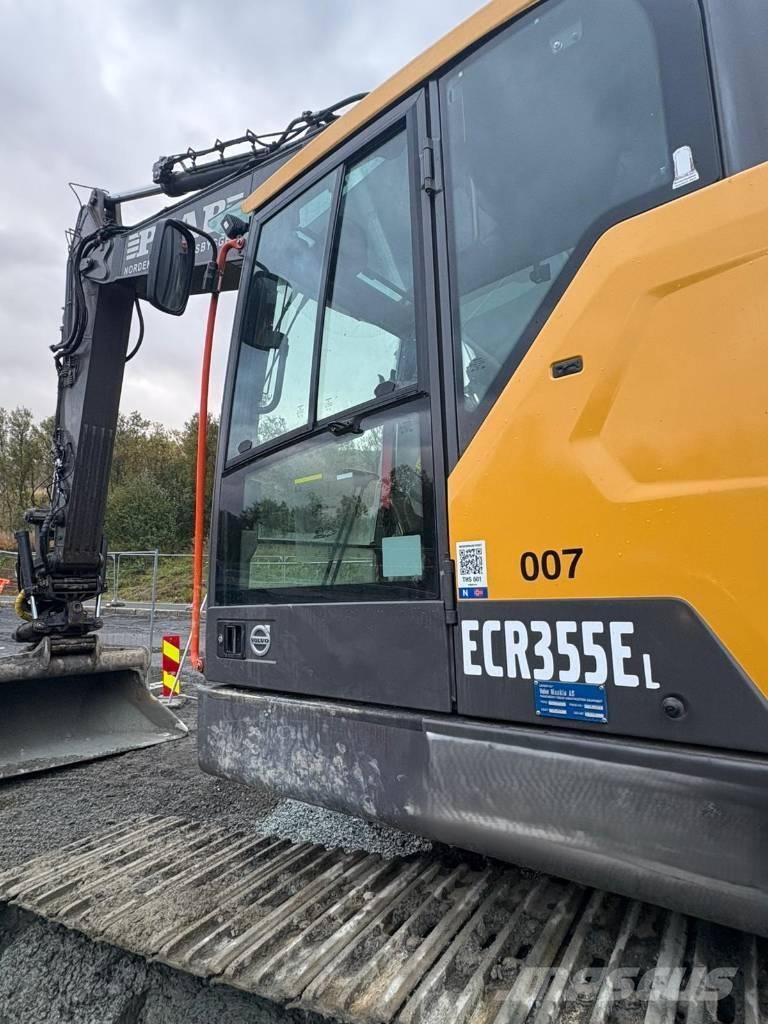 Volvo ECR 355 EL Paletli ekskavatörler