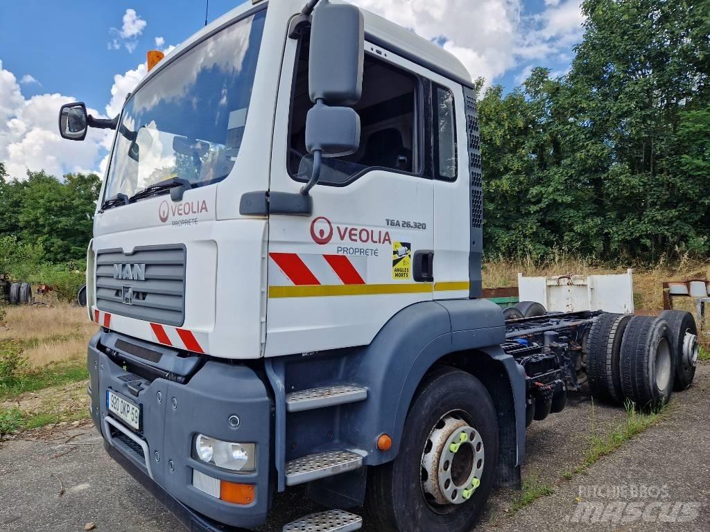 MAN 324.26 Çekiciler