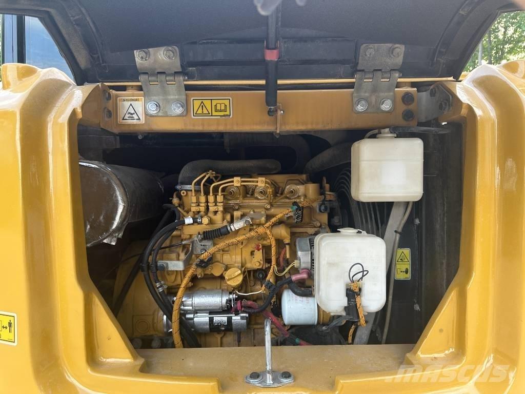 CAT 307E2 Paletli ekskavatörler