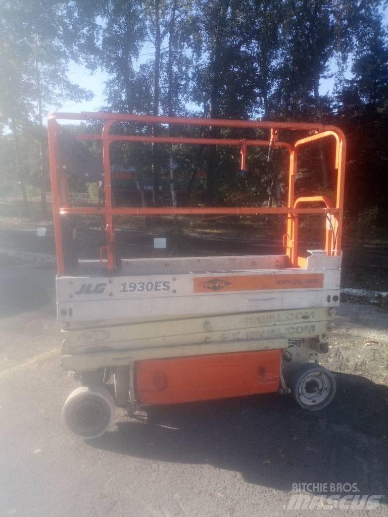 JLG 1930 ES Makasli platformlar
