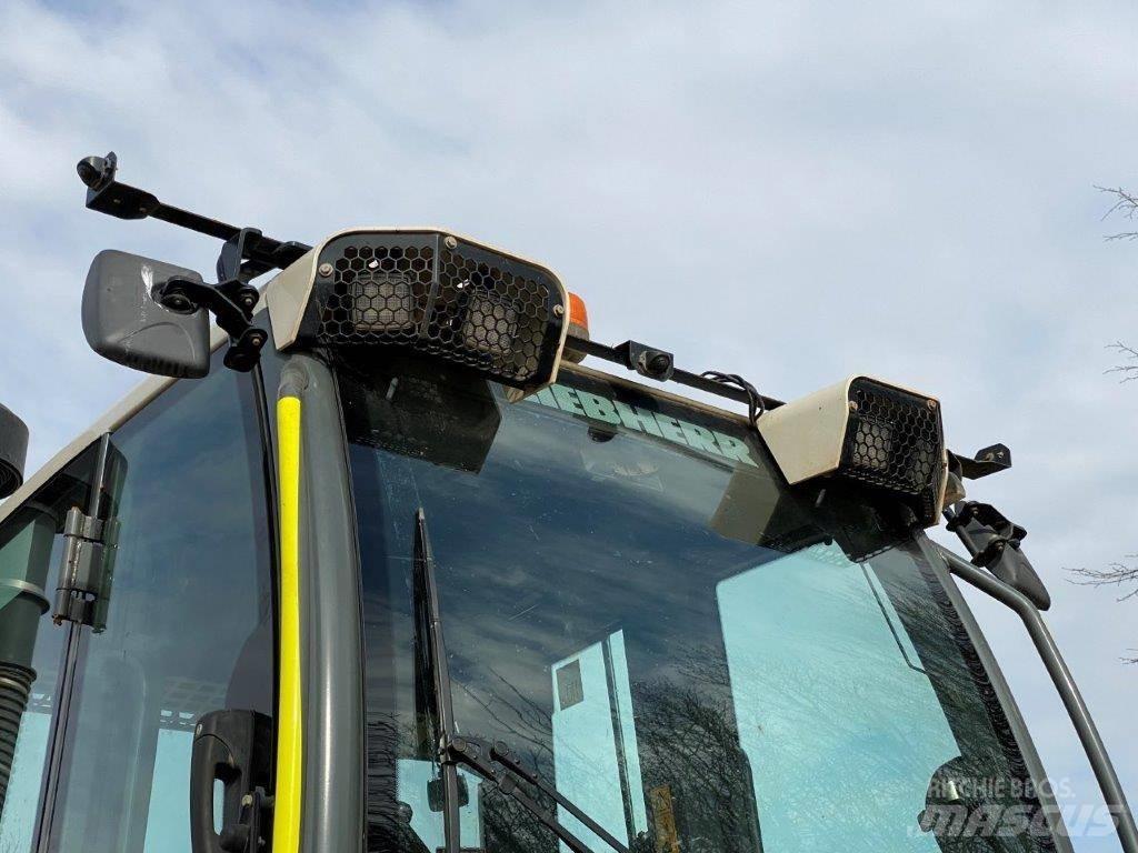 Liebherr LR 636 Paletli yükleyiciler