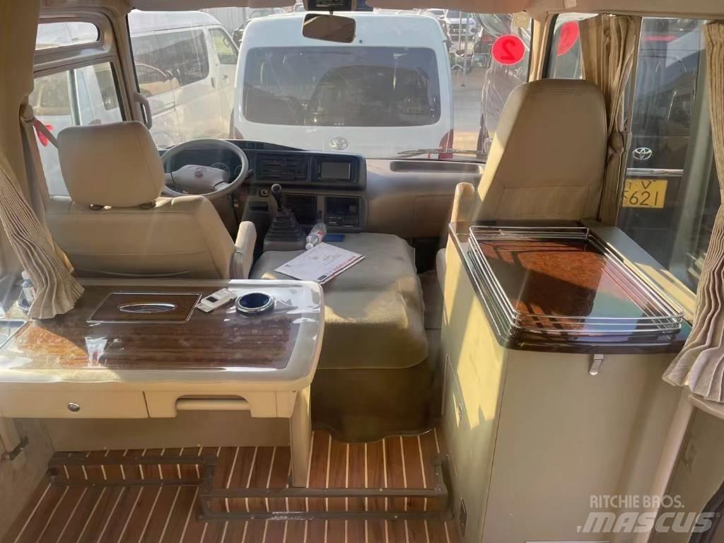 Toyota Coaster Sehirlerarasi otobüsler