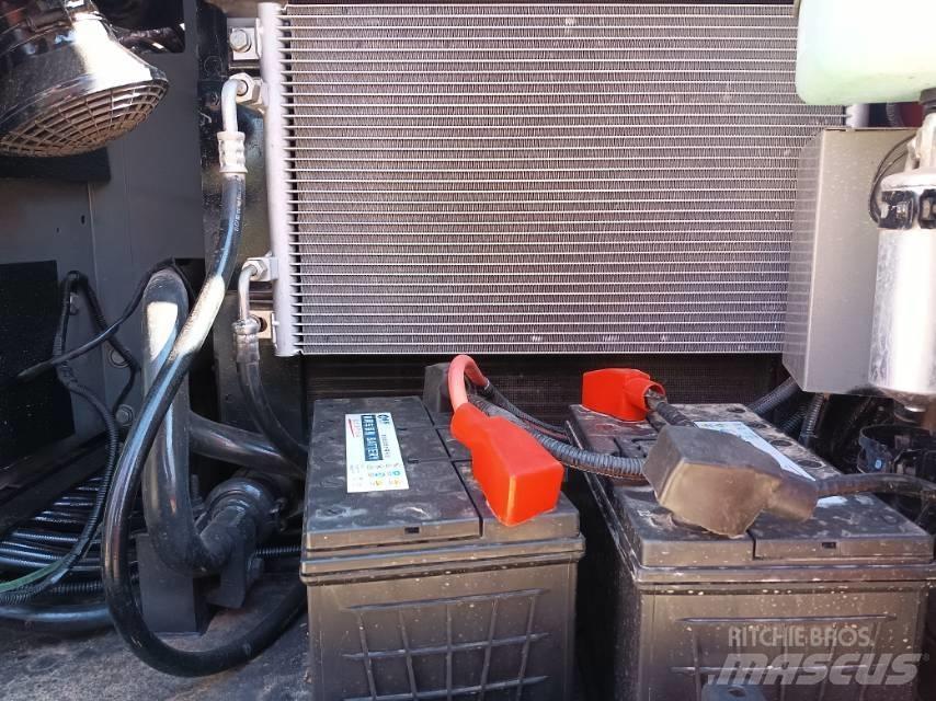 Hitachi ZX 120 Midi ekskavatörler 7 - 12 t