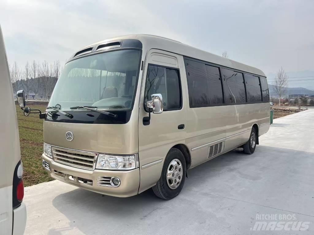 Toyota Coaster Sehirlerarasi otobüsler