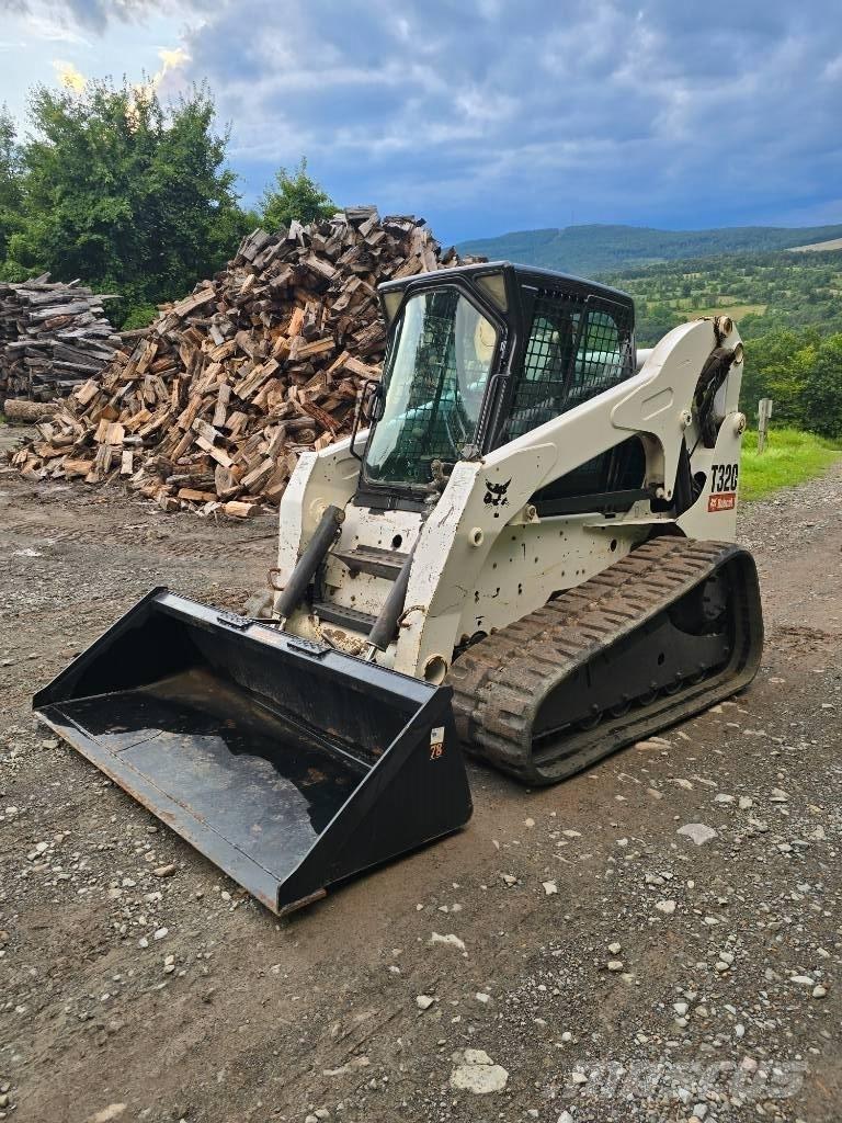 Bobcat T 320 Skid steer loderler
