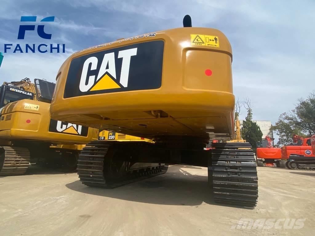 CAT 330d2 Paletli ekskavatörler