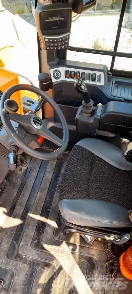 Hyundai HL 975 Tekerlekli yükleyiciler