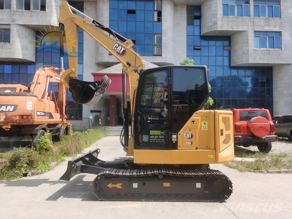 CAT 306 Mini ekskavatörler, 7 tona dek