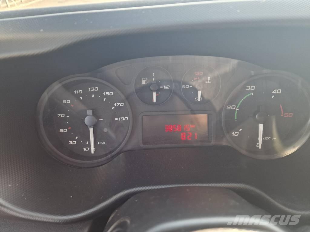 Iveco Daily 35 S11 Panel vanlar