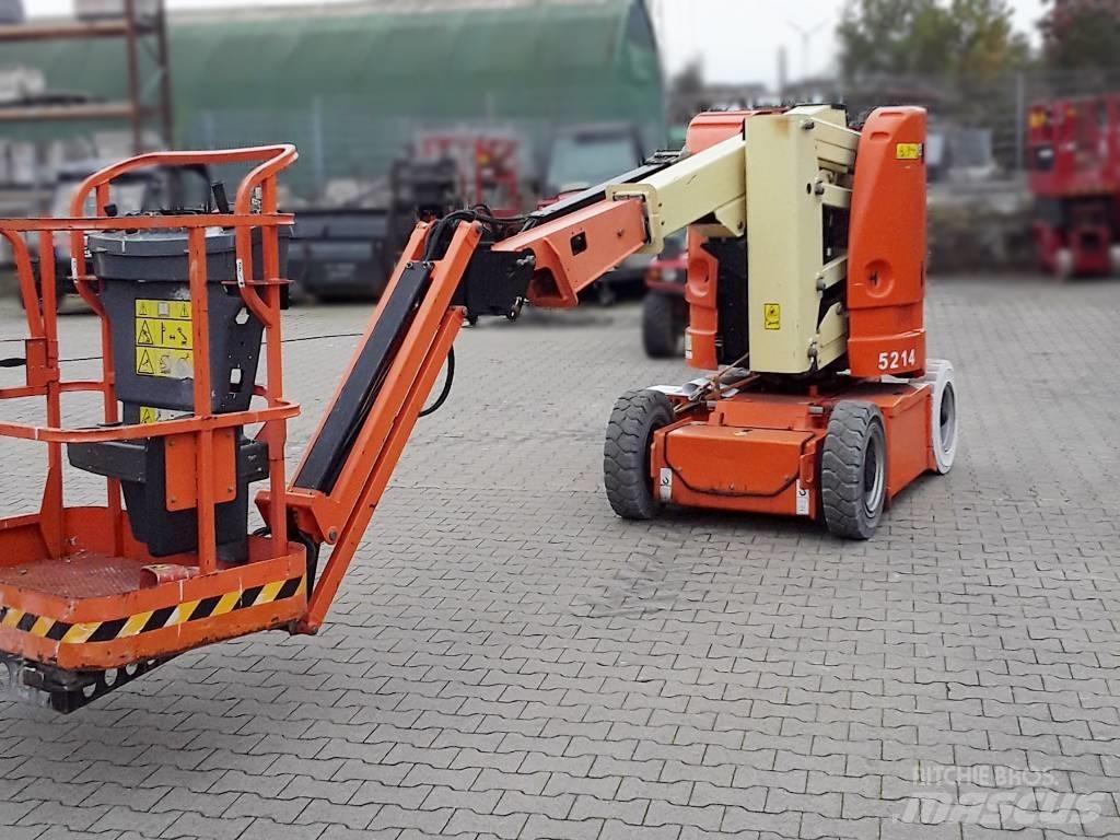 JLG E 300 AJP Körüklü personel platformları