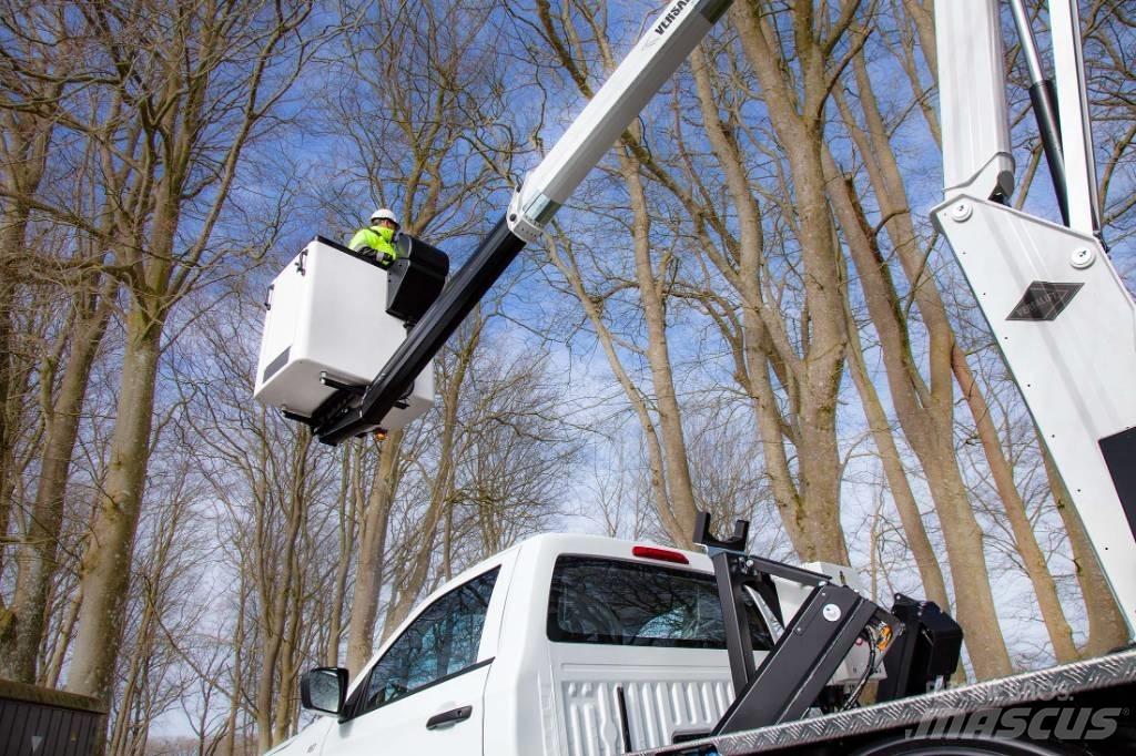 VERSALIFT VTA-135-H Araç üstü platformlar