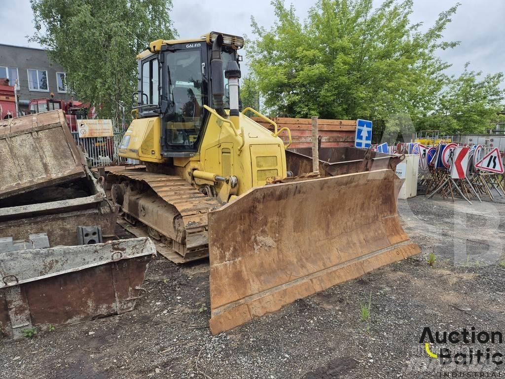 Komatsu D51EX-22 Paletli dozerler