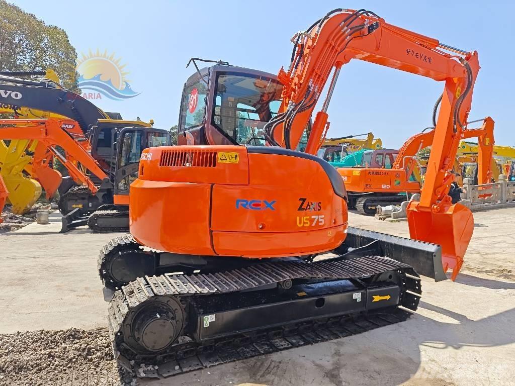 Hitachi ZX 75 Paletli ekskavatörler