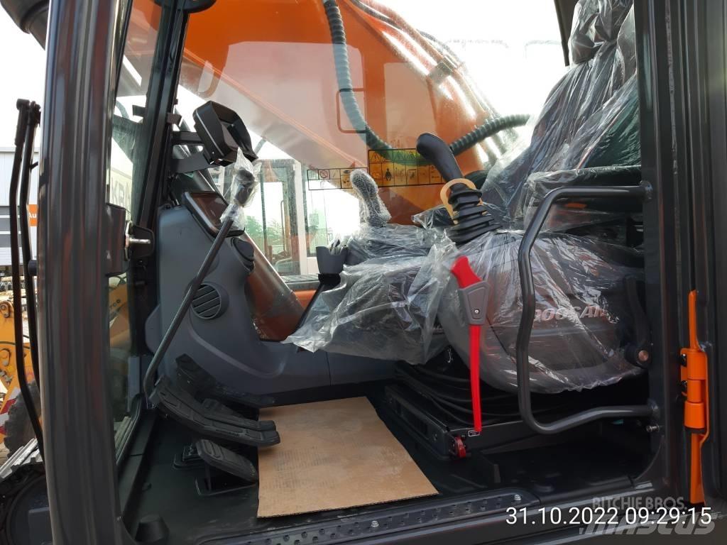 Doosan DX 300 NLC-7 Paletli ekskavatörler