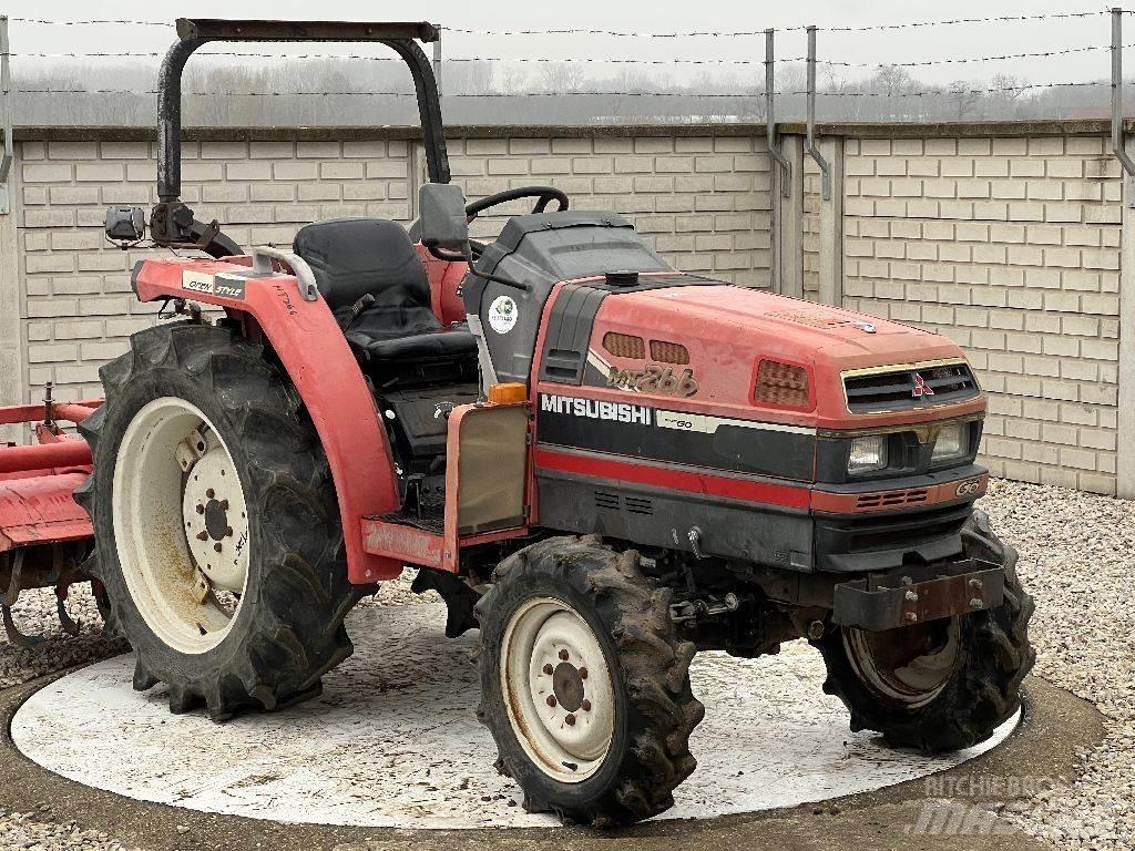 Mitsubishi MT266 Traktörler