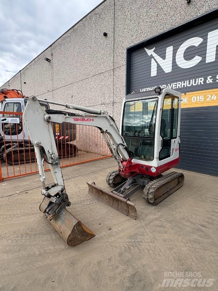 Takeuchi TB016 Mini ekskavatörler, 7 tona dek