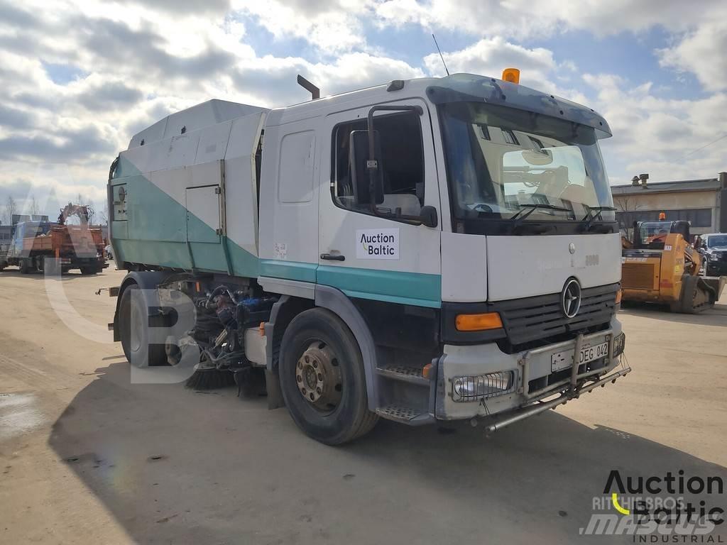 Mercedes-Benz 1517 Cadde süpürücüler
