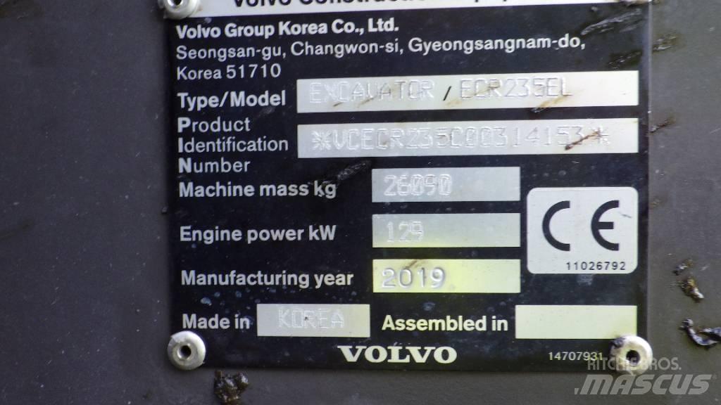 Volvo ECR235EL Paletli ekskavatörler
