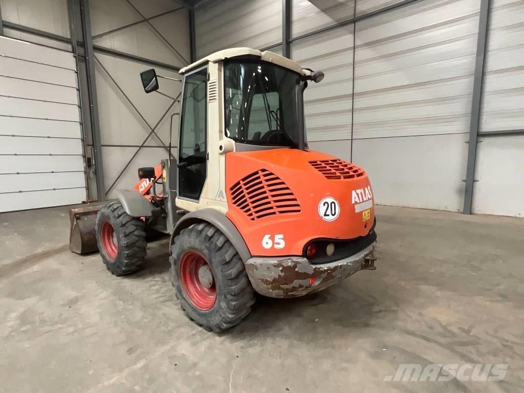 Atlas 65 Tekerlekli yükleyiciler