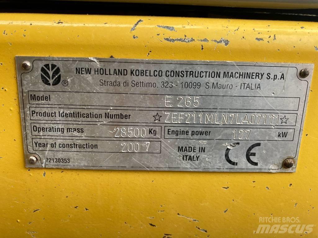New Holland E 265 LC Paletli ekskavatörler