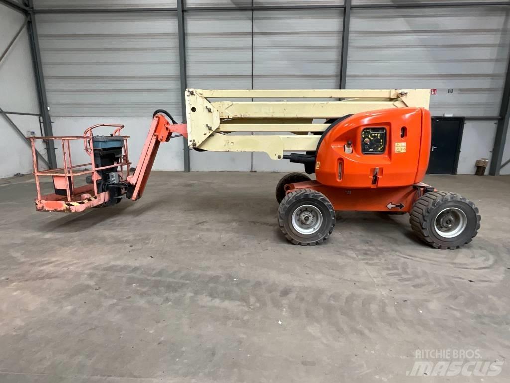 JLG 450 AJ Körüklü personel platformları