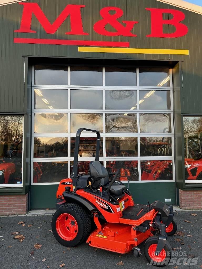 Kubota ZD 1211 Mobil çim biçme makineleri