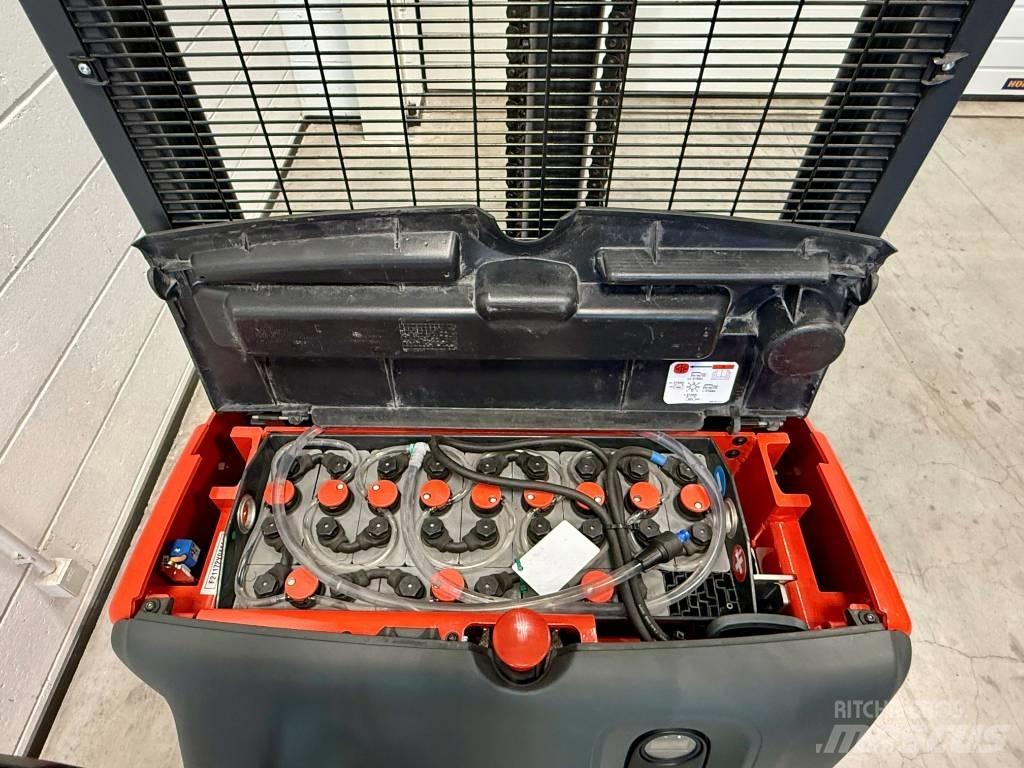Linde L12i/1172 Yaya kumandali istif makinasi