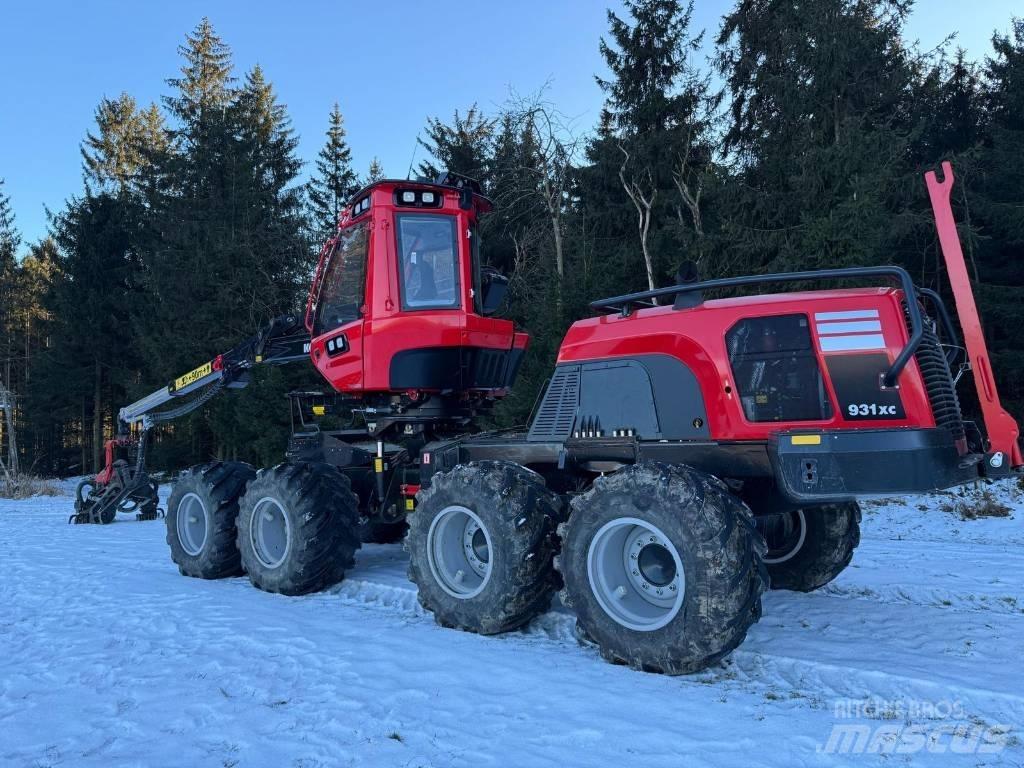 Komatsu 931 XC Biçerdöverler