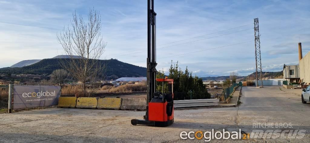 BT RR B 2 Reach truck - depo içi istif araçları