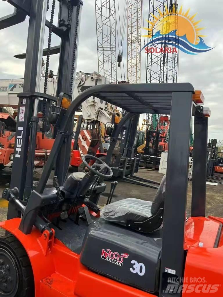 Heli CPCD 30 Dizel forkliftler