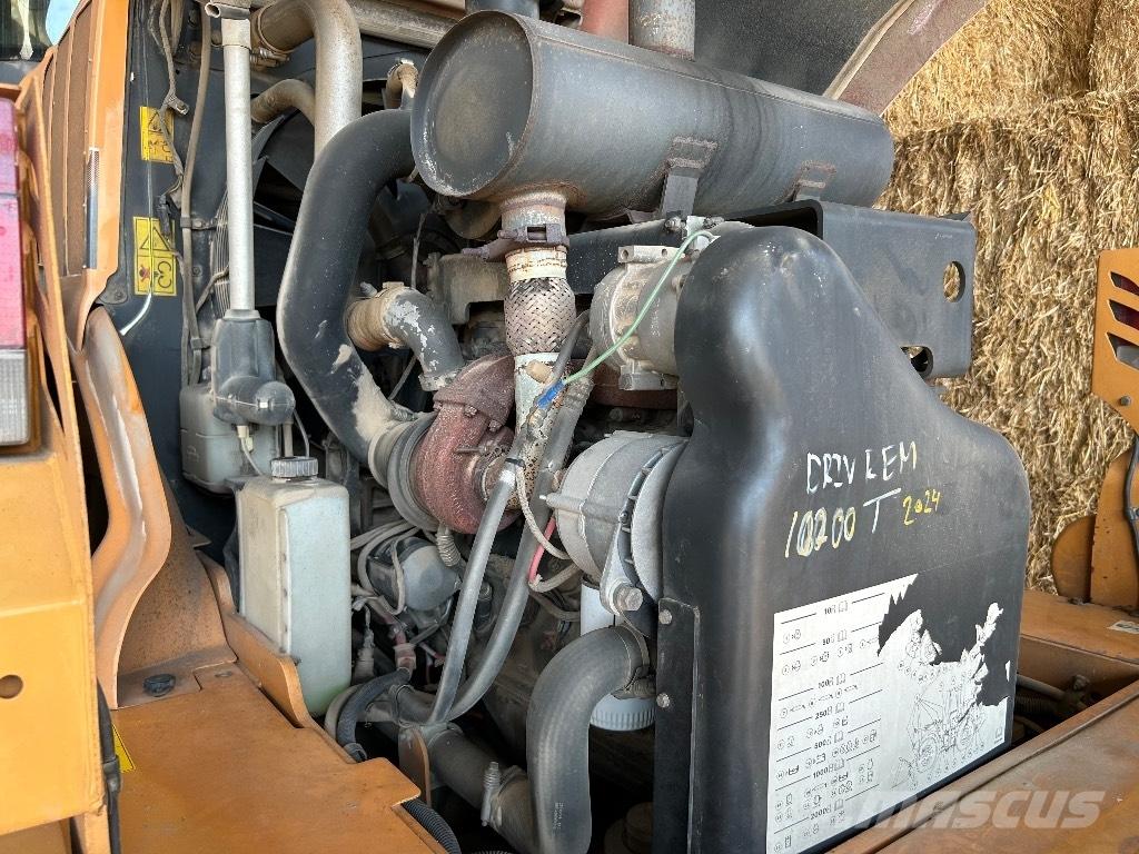 CASE 821 E Tekerlekli yükleyiciler