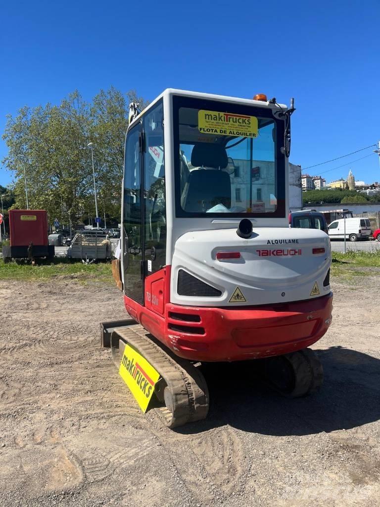 Takeuchi TB230 Mini ekskavatörler, 7 tona dek