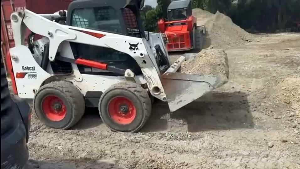 Bobcat S650 Skid steer loderler