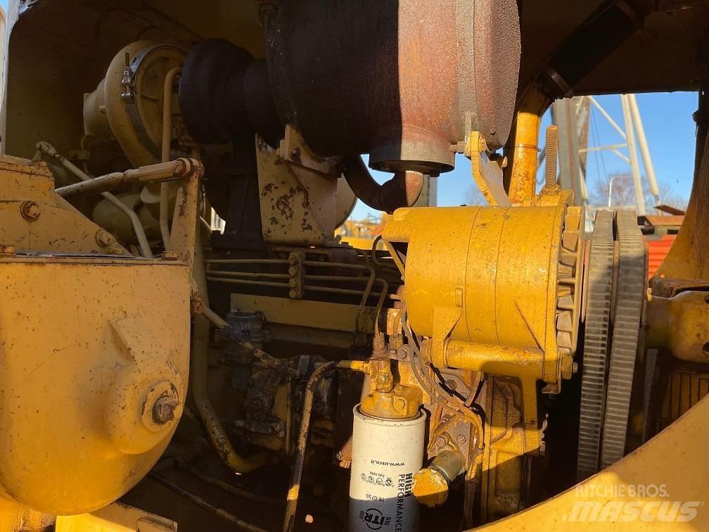 CAT 572 G Boru döşeme dozerleri