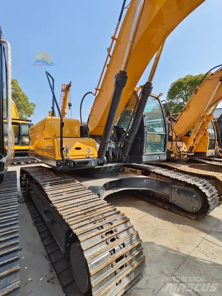 Hyundai R220LC-9S Paletli ekskavatörler