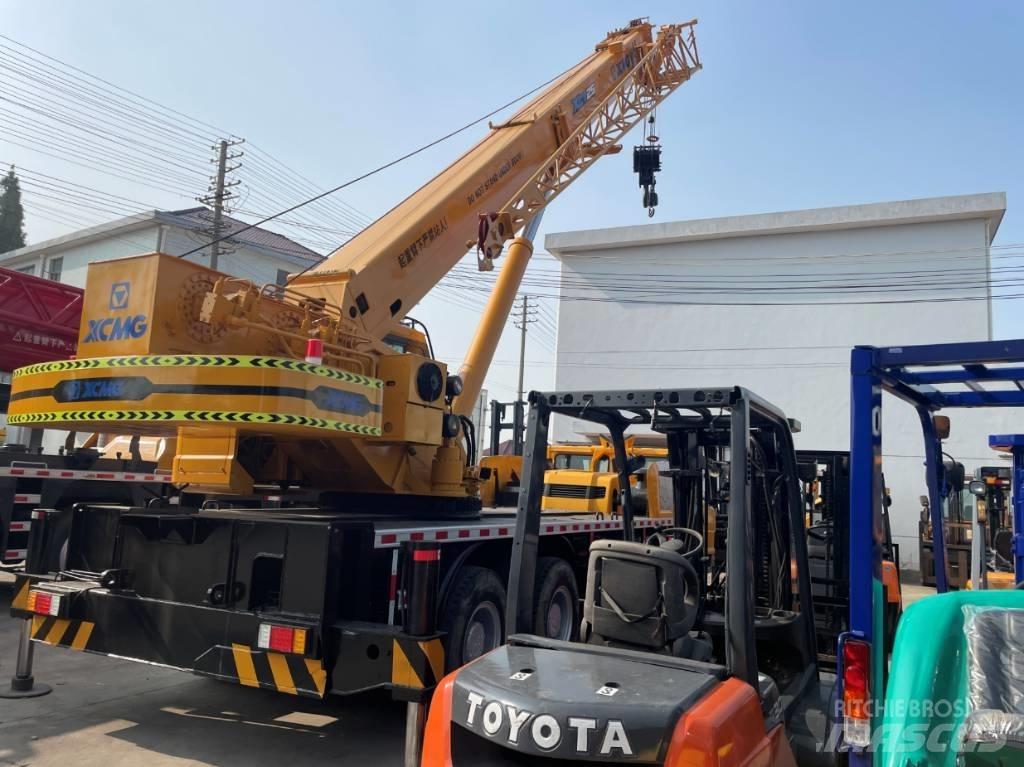 XCMG XCT25 Ton Yol-Arazi Tipi Vinçler (AT)