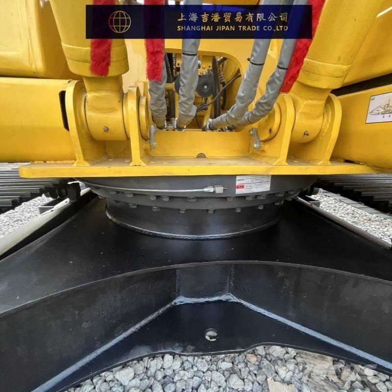 Komatsu PC 200 Paletli ekskavatörler